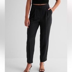 Express Stylist Super High Waisted Ankle Pant